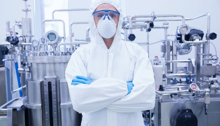 Protective equipment with graphen