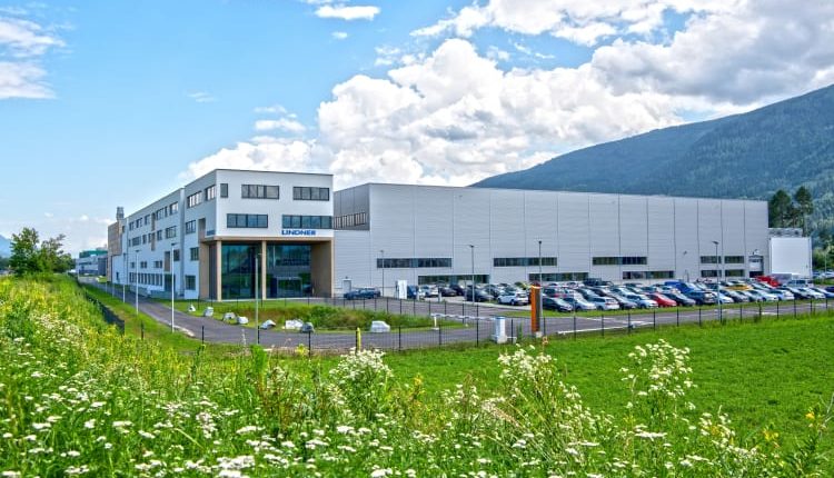 Recycling Specialist Lindner’s New Plant Delivers on Automation