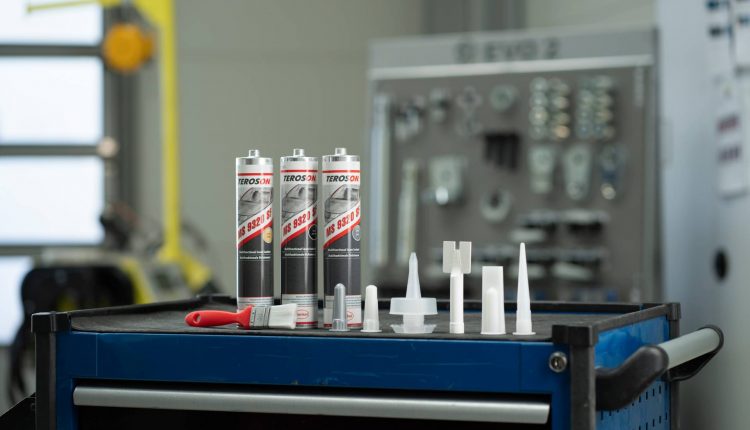 Save Time and Costs by Rebuilding OEM Seams Directly From the Dispenser